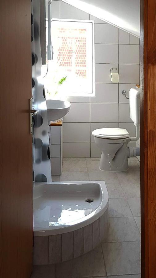 Apartman 13 Križevci Buitenkant foto